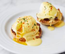 EGG BENEDICT